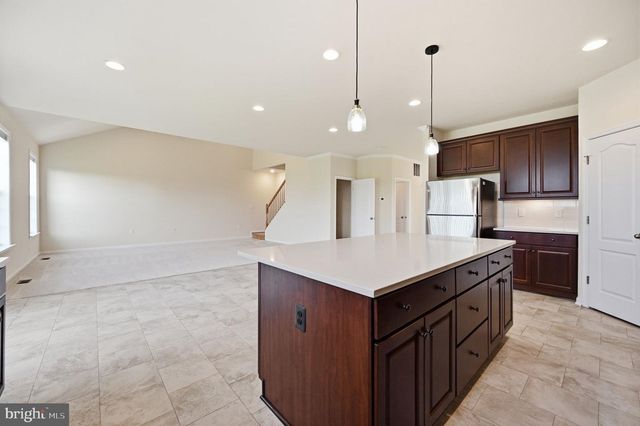 128 ALLIANCE CT, Winchester, VA 22602