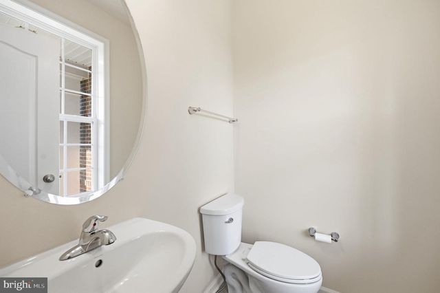 128 ALLIANCE CT, Winchester, VA 22602