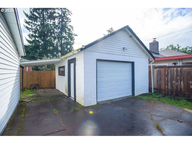 3914 Nw FRANKLIN St, Vancouver, WA 98660