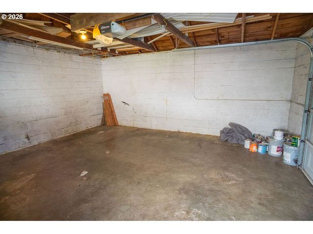 3914 Nw FRANKLIN St, Vancouver, WA 98660