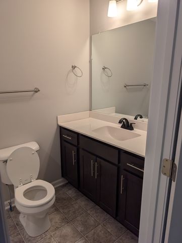 260 Woodland Valley Ln, Clarksville, TN 37040
