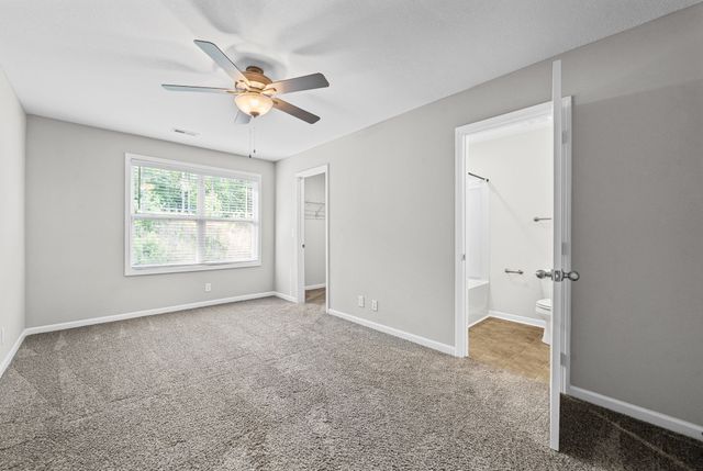 260 Woodland Valley Ln, Clarksville, TN 37040
