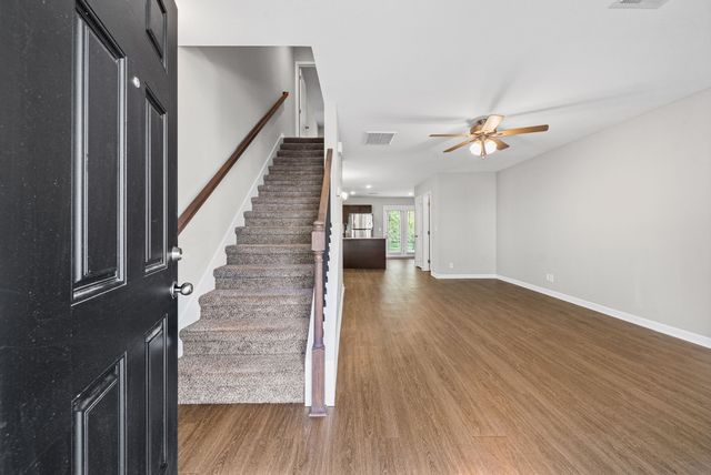 260 Woodland Valley Ln, Clarksville, TN 37040