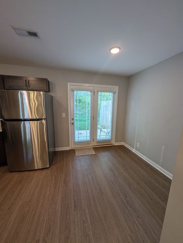 260 Woodland Valley Ln, Clarksville, TN 37040
