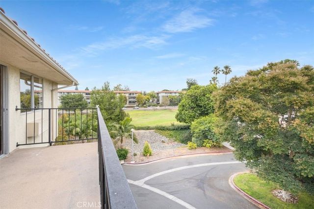 2391 Via Mariposa W 3E, Laguna Woods, CA 92637