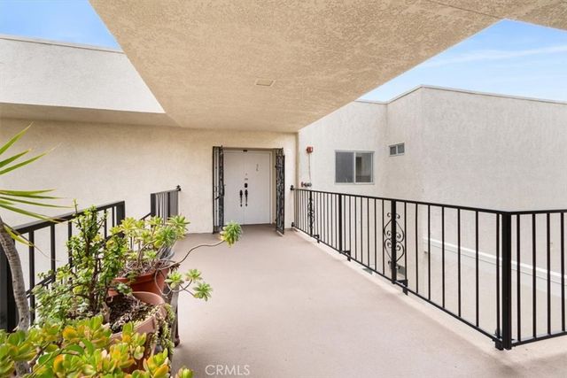 2391 Via Mariposa W 3E, Laguna Woods, CA 92637