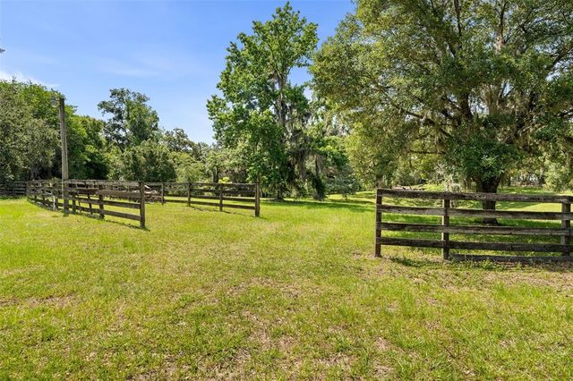12406 NW 112TH AVENUE, Alachua, FL 32615
