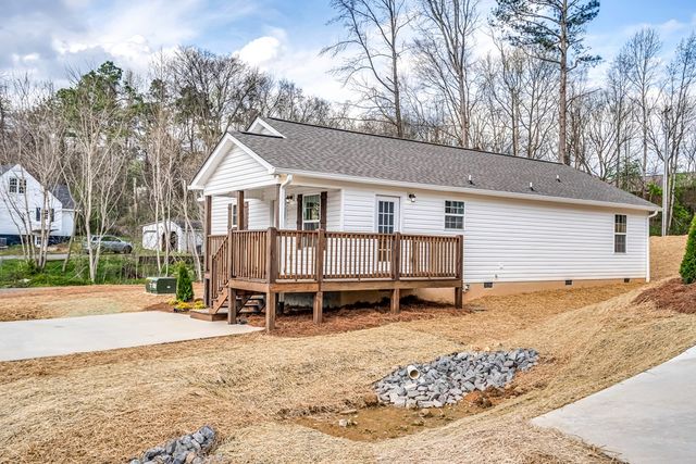 1628 Waring Road, Dalton, GA 30721