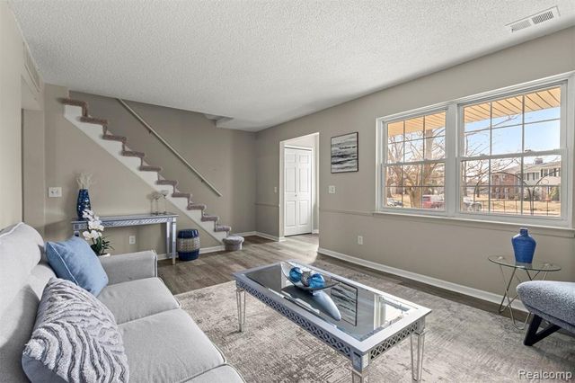 19767 Hayes Court, Northville, MI 48167