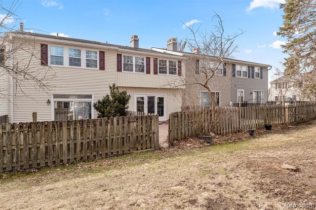 19767 Hayes Court, Northville, MI 48167