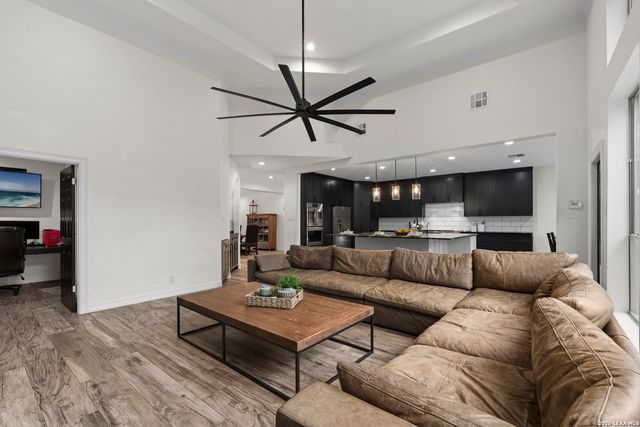3123 SABLE CRK, San Antonio, TX 78259
