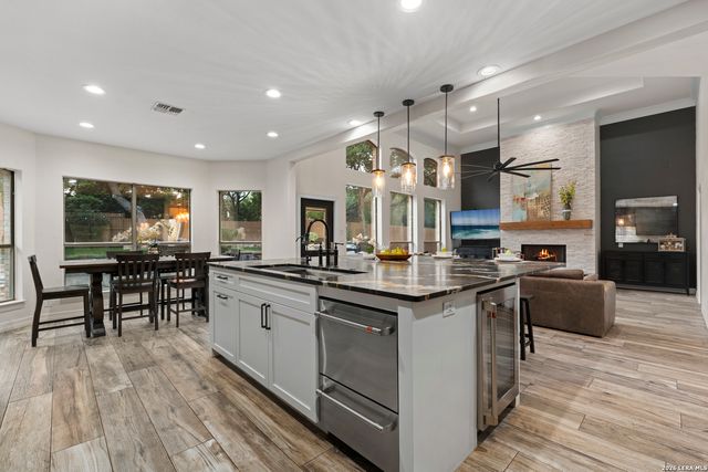 3123 SABLE CRK, San Antonio, TX 78259