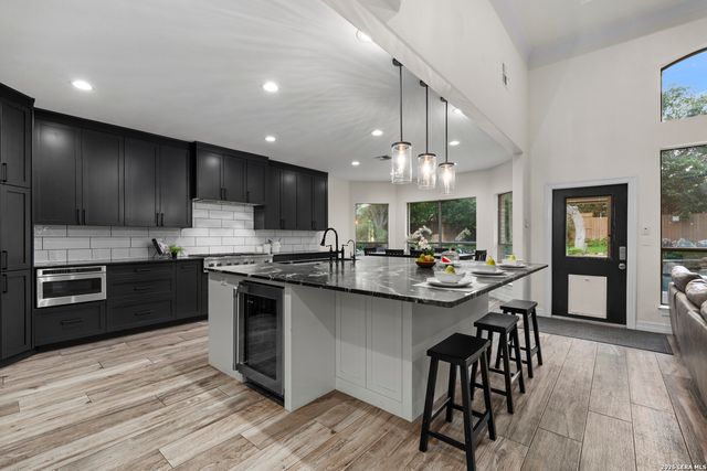 3123 SABLE CRK, San Antonio, TX 78259