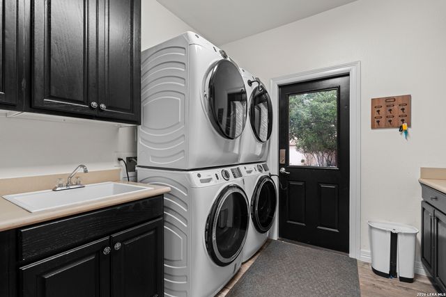 3123 SABLE CRK, San Antonio, TX 78259