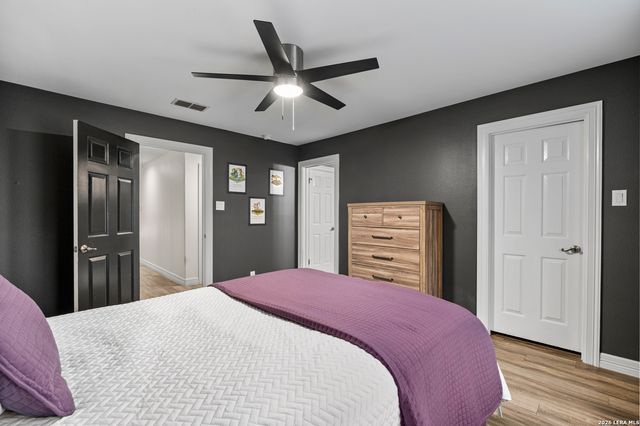 3123 SABLE CRK, San Antonio, TX 78259