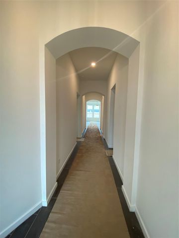 12343 Hackberry Drive, Mont Belvieu, TX 77523