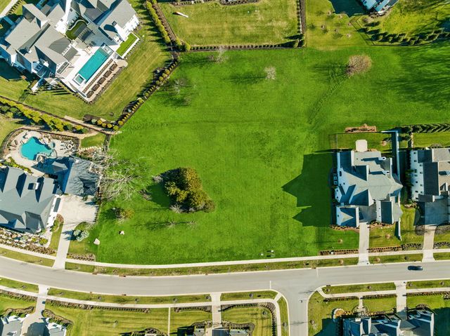 8159 Heirloom Blvd, College Grove, TN 37046