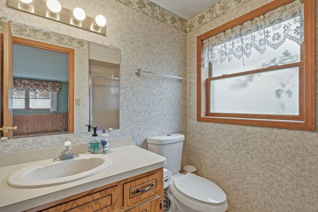 207 Hill Street, Willow Springs, IL 60480