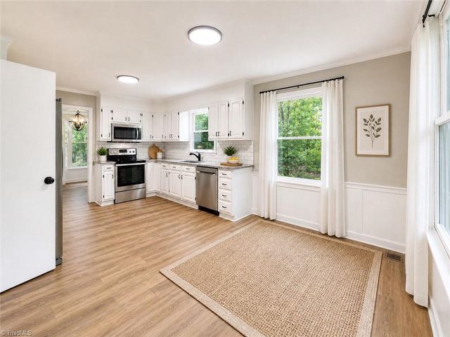 3614 Kingston Road, Winston-salem, NC 27106