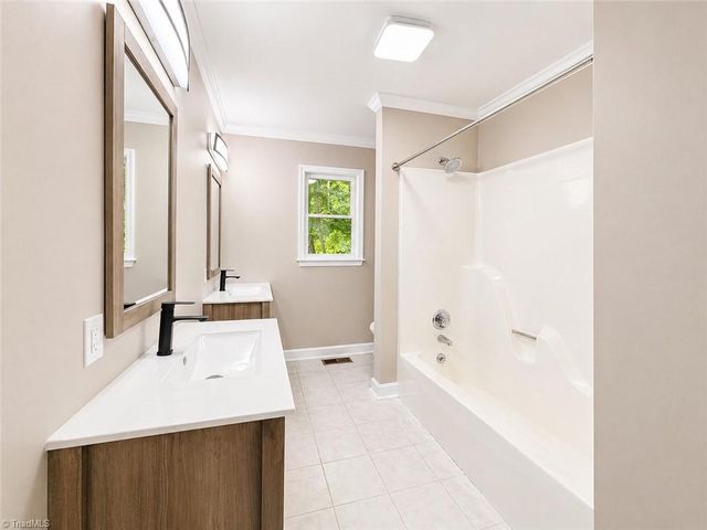 3614 Kingston Road, Winston-salem, NC 27106