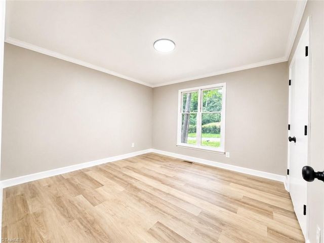 3614 Kingston Road, Winston-salem, NC 27106