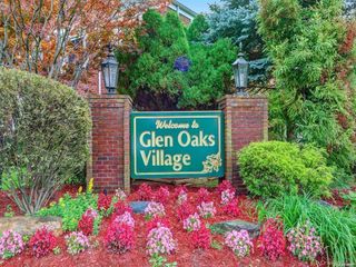 263-21 73rd Avenue 2nd Floor, Glen Oaks, NY 11004