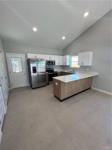 408 Sparrow Road 4, Weslaco, TX 78596