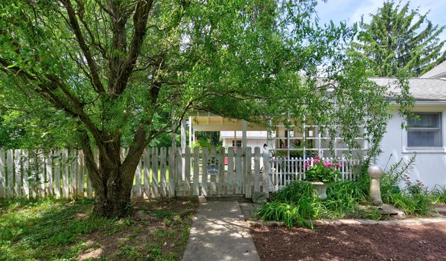 4274 Canyon Road, Granville, OH 43023