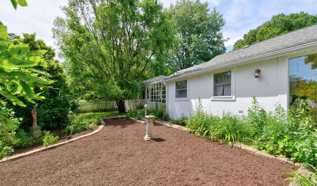 4274 Canyon Road, Granville, OH 43023