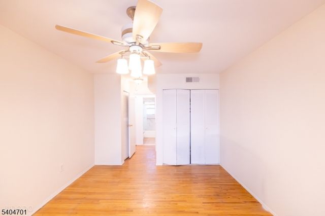 187 Evergreen 4B, Edison Twp., NJ 08837