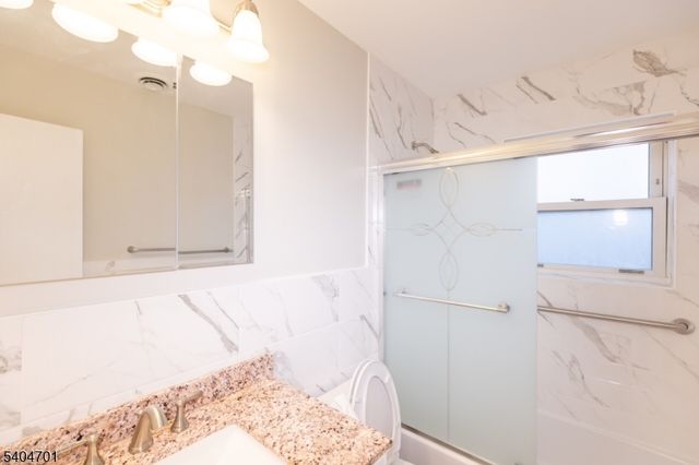 187 Evergreen 4B, Edison Twp., NJ 08837