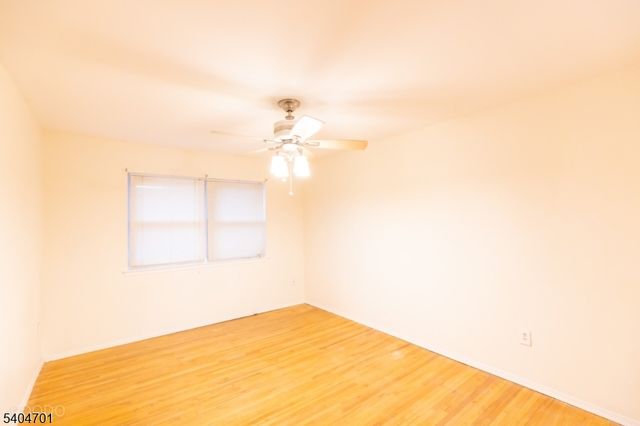 187 Evergreen 4B, Edison Twp., NJ 08837