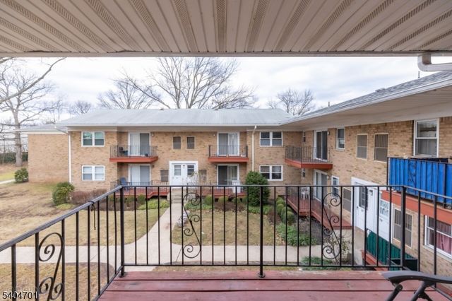 187 Evergreen 4B, Edison Twp., NJ 08837