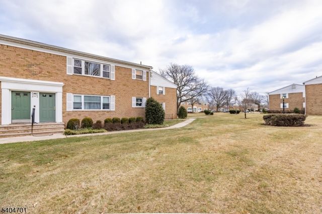 187 Evergreen 4B, Edison Twp., NJ 08837