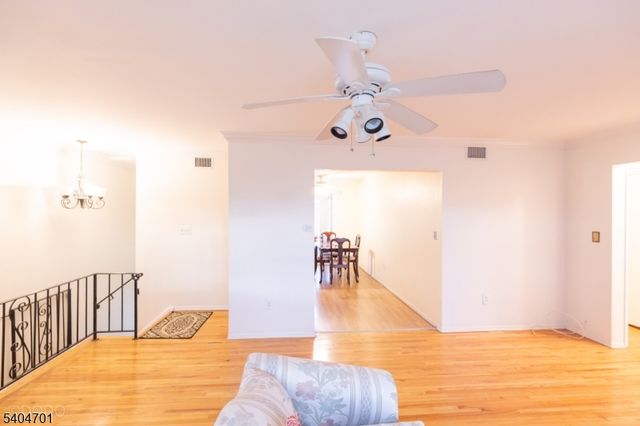 187 Evergreen 4B, Edison Twp., NJ 08837