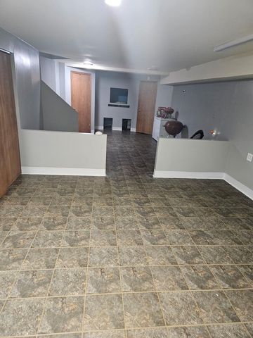 5121 Deblin Lane, Oak Lawn, IL 60453