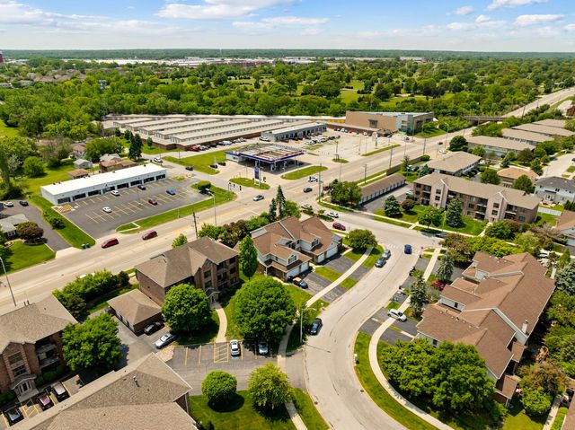 5121 Deblin Lane, Oak Lawn, IL 60453