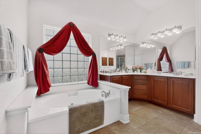 13135 Spring Run, Helotes, TX 78023