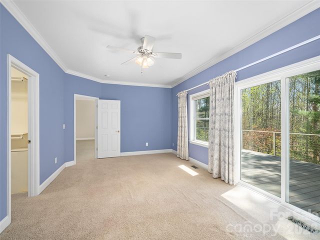 25 Ashefield Court, Hendersonville, NC 28791