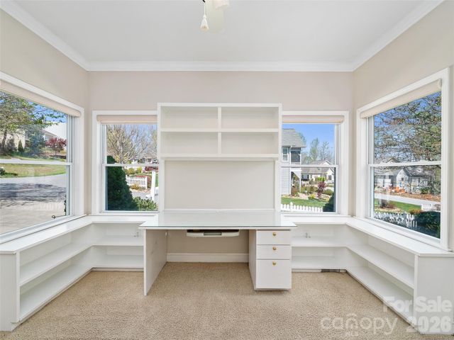 25 Ashefield Court, Hendersonville, NC 28791