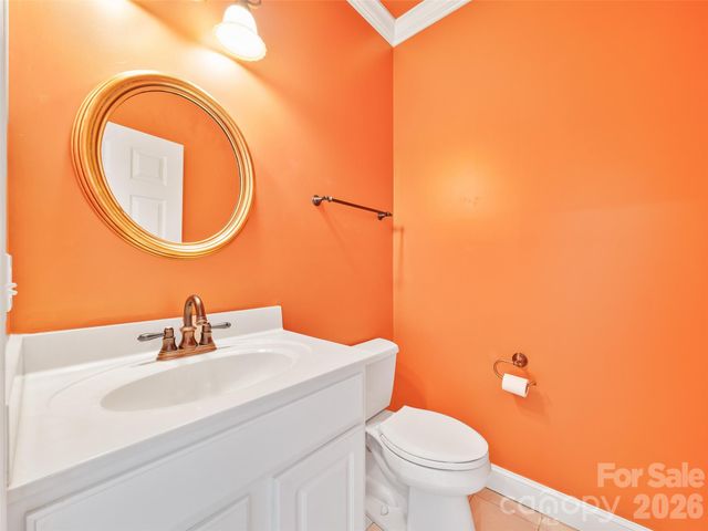 25 Ashefield Court, Hendersonville, NC 28791