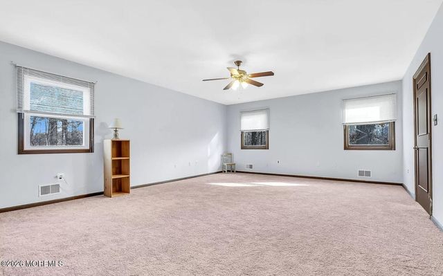 1097 S Lakewood Farmingdale Road, Howell, NJ 07731