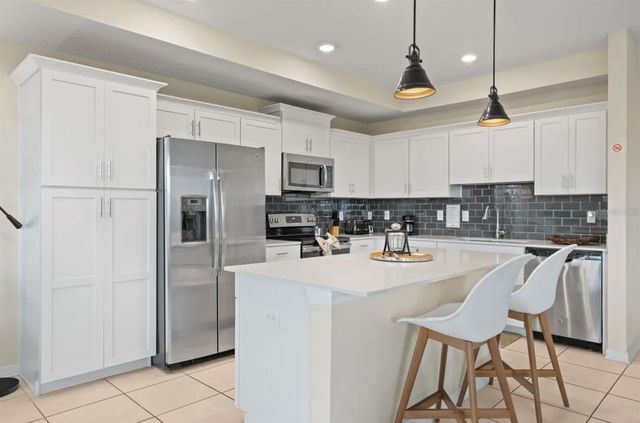 4741 CLOCK TOWER DRIVE 203, Kissimmee, FL 34746