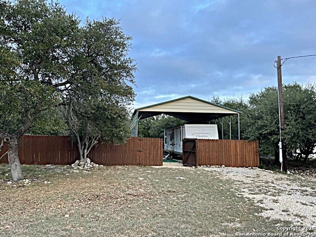 LOT 22 PR 1507, Bandera, TX 78003