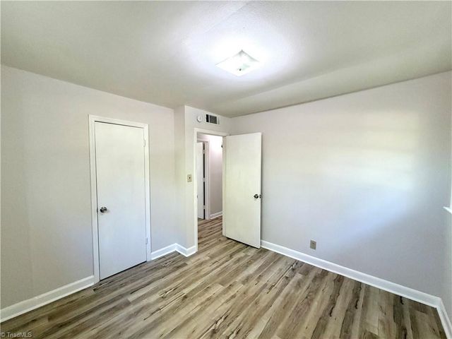 4224 Kildare Drive, Greensboro, NC 27405