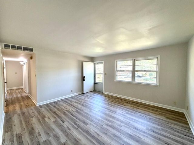 4224 Kildare Drive, Greensboro, NC 27405
