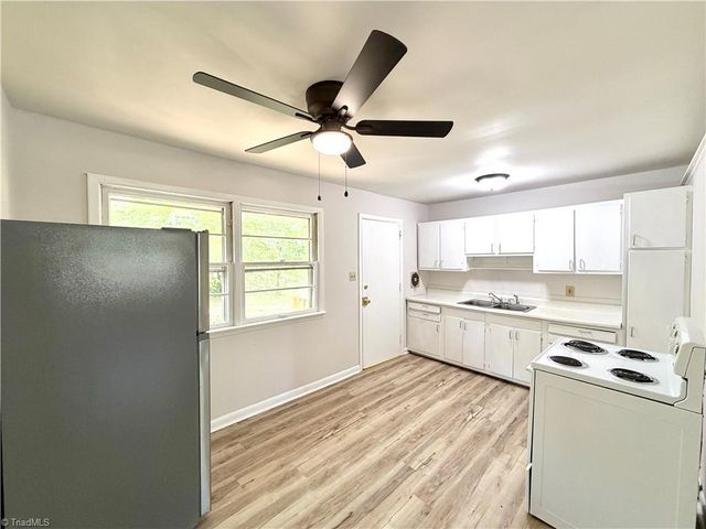 4224 Kildare Drive, Greensboro, NC 27405