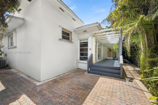 1325 Blue Road, Coral Gables, FL 33146