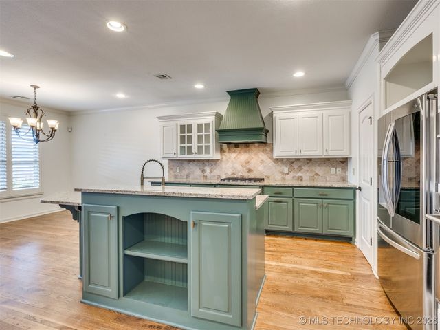 11328 S 75th Avenue E, Bixby, OK 74008