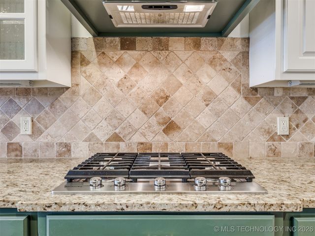 11328 S 75th Avenue E, Bixby, OK 74008